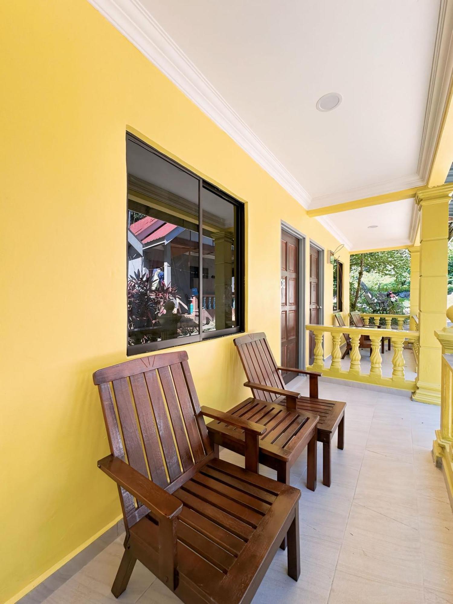 Fiqthya Chalet & Cafe Kampong Ayer Batang Екстер'єр фото
