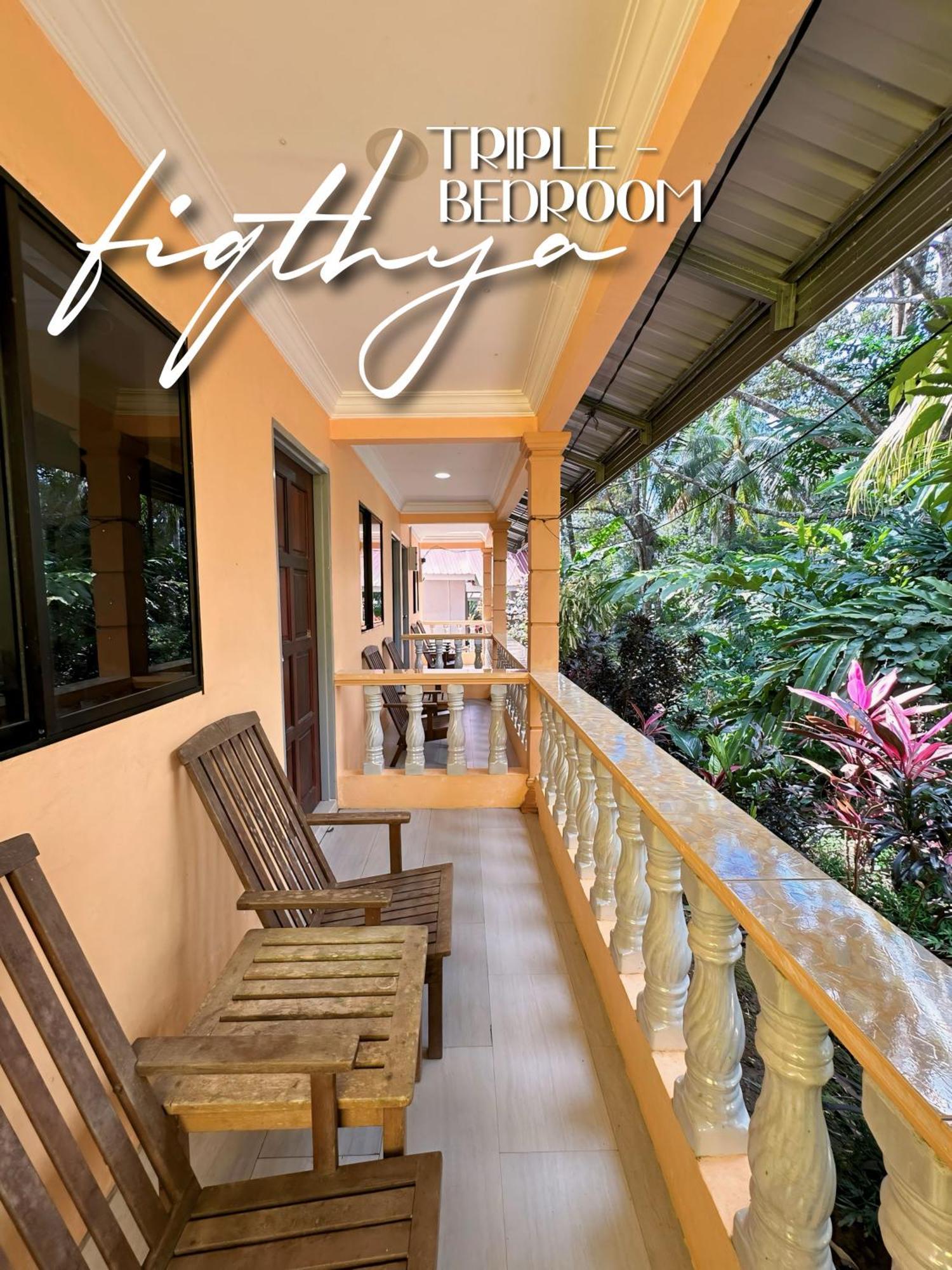 Fiqthya Chalet & Cafe Kampong Ayer Batang Екстер'єр фото